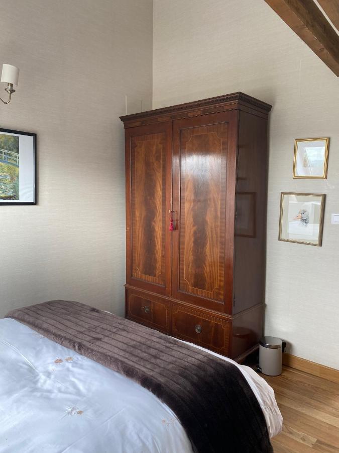 Entire Farm House Stay, La Gerouardiere Barenton Екстер'єр фото