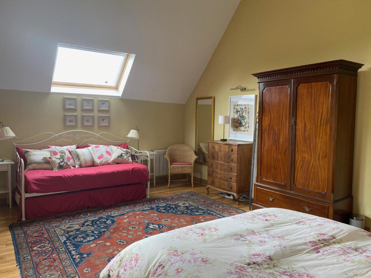 Entire Farm House Stay, La Gerouardiere Barenton Екстер'єр фото